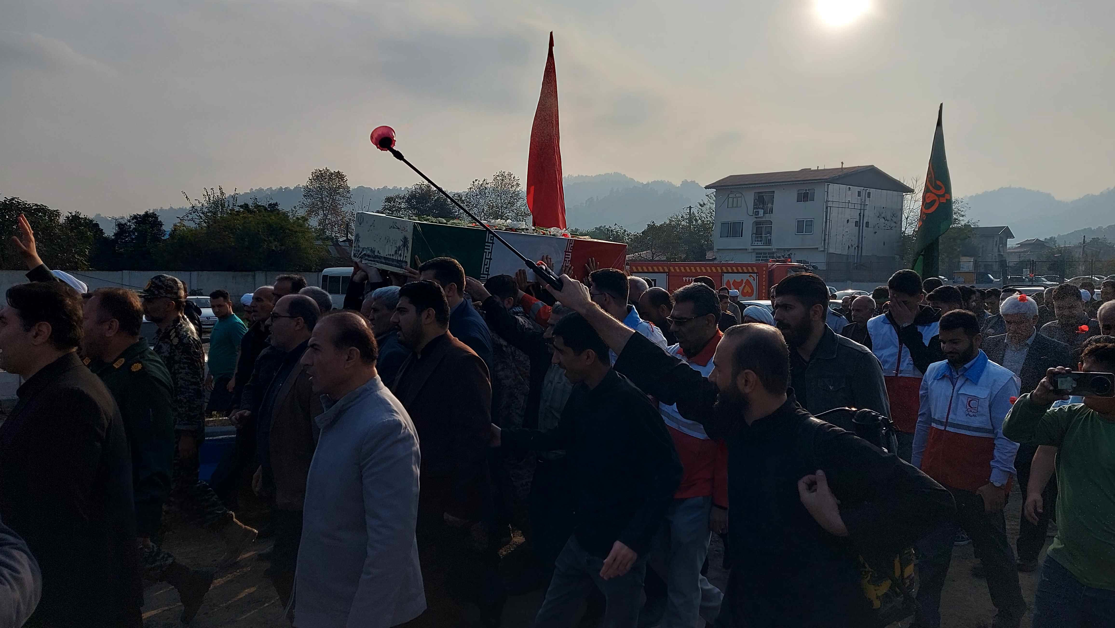 تشییع پیکر مطهر شهید گمنام با عطر فاطمیه