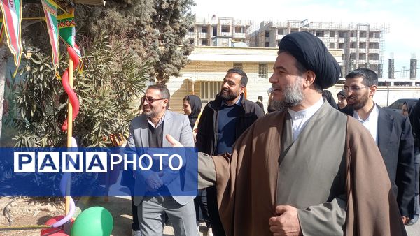 همایش بزرگ یاوران انقلاب در آموزشگاه دخترانه جنت ملارد 