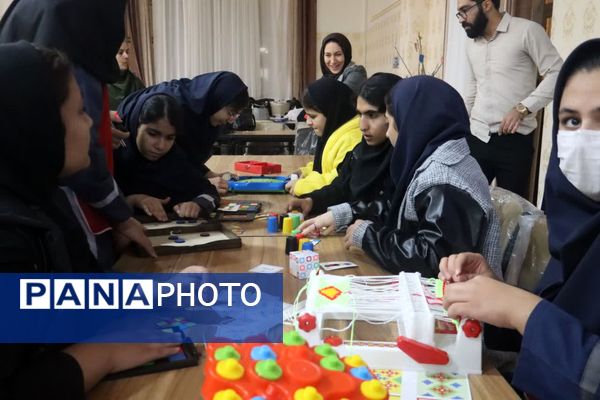 شور و نشاط دانش‌آموزان در پنجمین روز اردوی تمشک خرم‌آباد