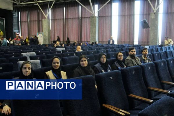 تجلیل از معلمان نمونه مازندران