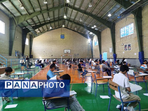 برگزاری آزمون ورودی مدارس تیزهوشان مقطع متوسطه اول در فاروج