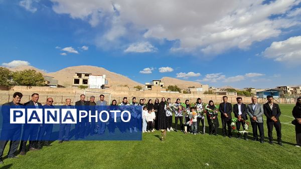 درخشش دختران فارسان بر قله مینیفوتبال کشور