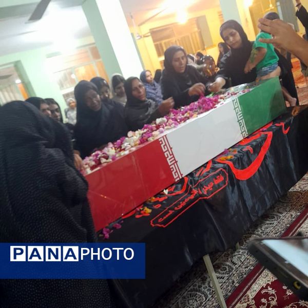 مراسم استقبال از شهید گمنام در روستای سرزه 