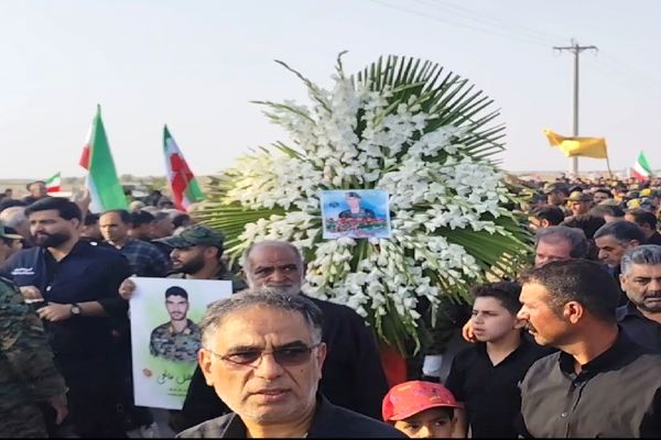 تشییع باشکوه شهید طریق القدس در روستای پیکان