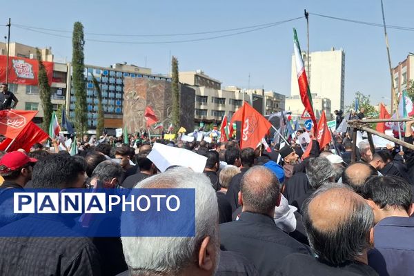 تشییع پیکر شهدای اقتدار در تهران ایران