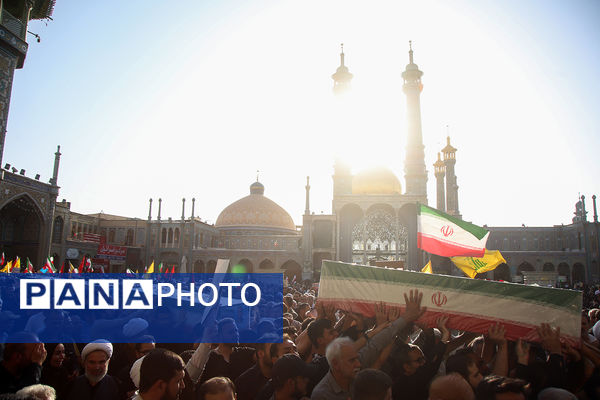 تشییع پیکرهای مطهر 8 شهید جنایات رژیم صهیونیستی در قم