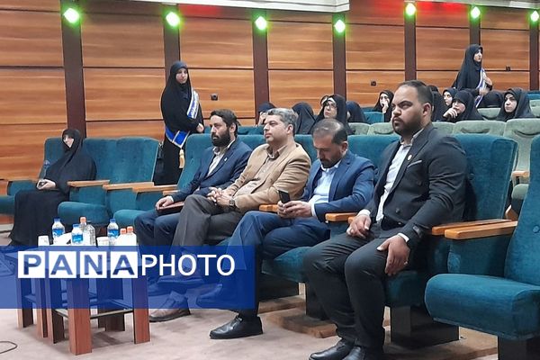 مراسم اختتامیه انجمن‌های اسلامی و معارفه مسئول جدید انجمن در ناحیه دو شهرری 