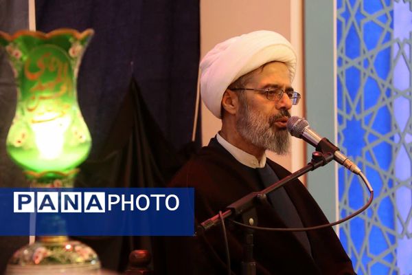 مراسم شب شهادت امام موسی کاظم (ع) در آستان مقدس امامزاده عباس بن موسی (ع) بجنورد 