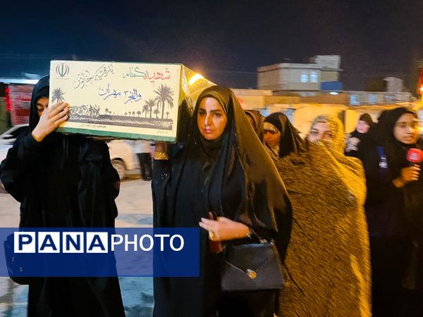 عشق و شور مردم میناب در تشیع پیکر شهدای گمنام