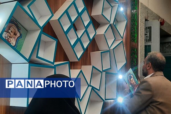 مراسم یادواره شهدا و گرامیداشت هفته دفاع مقدس در مدارس ناحیه 2 شهرری 