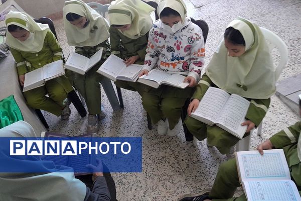 مدارس شهرستان فیروزکوه میزبان محافل انس با قرآن در هفته قرآن، عترت و نماز