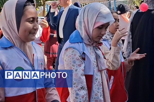 طرح میدان پویا در دبستان مهر شهریار برگزار شد