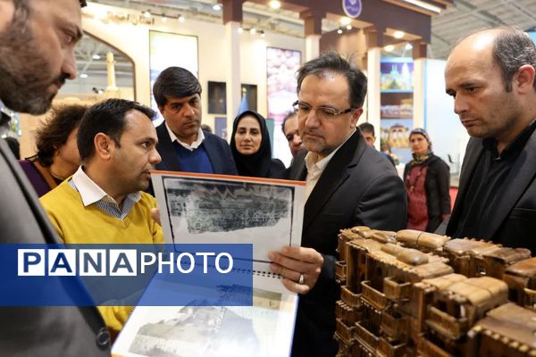 غرفه استان فارس در آخرین روز از هجدهمین نمایشگاه بین‌المللی گردشگری و صنایع وابسته تهران