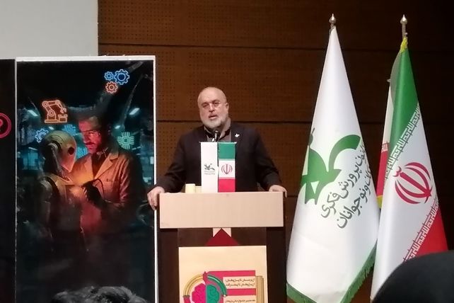  اختتامیه جشنواره ملی پژوهش در کانون پرورش فکری کودکان و نوجوانان قم