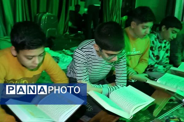 اولین روز حضور پسران ناحیه دو شهرری در مراسم معنوی اعتکاف 