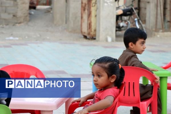 جشن روز جهانی کودک در قلعه‌گنج