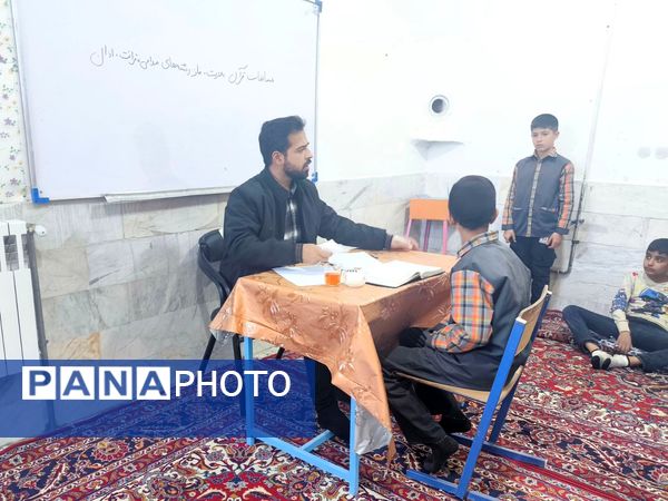 آغاز مرحله آموزشگاهی مسابقات قرآن و عترت در دبستان شهید پسندیده فدافن 