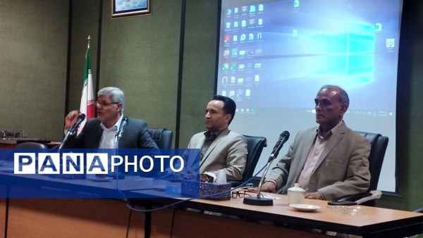 جلسه شورای اداری آموزش و پرورش شهرستان خلیل آباد