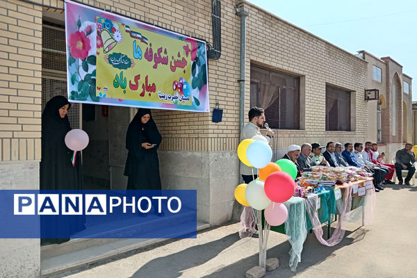 حضور مسئولان شهرستان جعفرآباد قم در دبستان حضرت زینب(س)