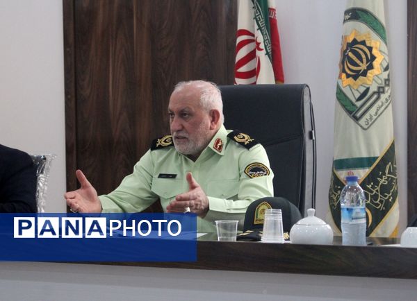 نشست خبری فرمانده انتظامی استان بوشهر با اصحاب رسانه 