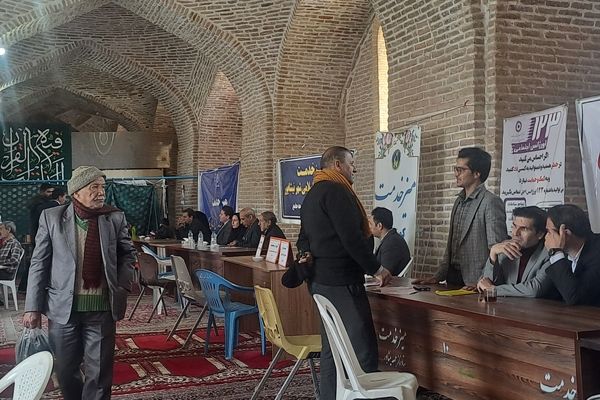 میز خدمت ادارات نیشابور در  اولین جمعه ی اسفند ماه 