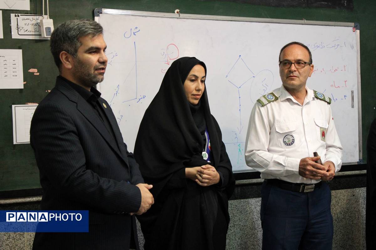 دوره تخصصی مربیان کاردان پیشتاز در شهرستان رباط‌کریم