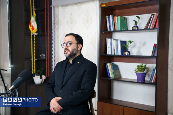 بازدید رییس کانون پرورش فکری کودکان و نوجوانان از پانا به مناسبت روز خبرنگار