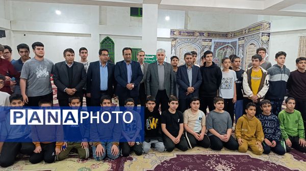  حضور مسئولان آموزش و پرورش در جمع معتکفین دانش‌آموز یاسوج