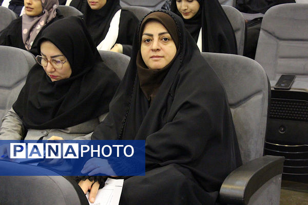 همایش بزرگ ارتقاء سواد سلامت روان در شهرستان اسلامشهر