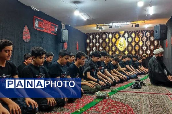 مراسم هیات الزهرا(س) در دبیرستان شاهد محسنین منطقه 14 تهران