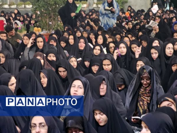 مراسم احیاء شب نوزدهم ماه مبارک رمضان(لیالی قدر) در نجف ایران