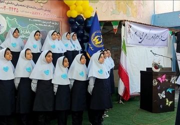 همراهی دانشآموزان در مسیر مهر و نیکوکاری