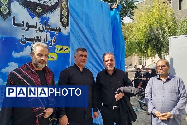 برپایی موکب های مختلف در مسیر پیاده روی اربعین در ناحیه دو شهرری 