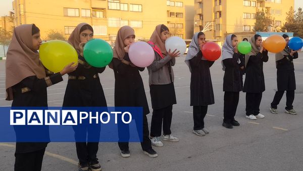 المپیاد ورزشی درون مدرسه ای در دبیرستان نورالهدی ناحیه ۷ مشهد