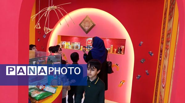 بازدید دانشآموزان دبستان پسرانه حضرت جوادالائمه (ع) از مرکز استاندارد یزد