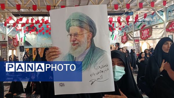 تشییع پیکر دو تن از شهدای جنگ تحمیلی رژیم صهیونیستی همزمان با مراسم تاسوعای حسینی ، در شهرستان ملارد