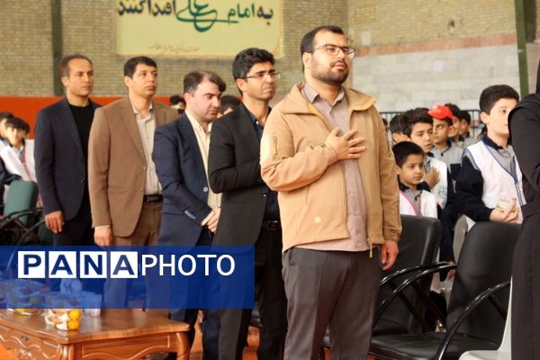 افتتاحیه سفیران سلامت دبستان معلم درسالن حجاب