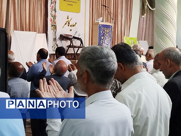 نماز باشکوه عید سعید قربان در شهرستان کاشمر 