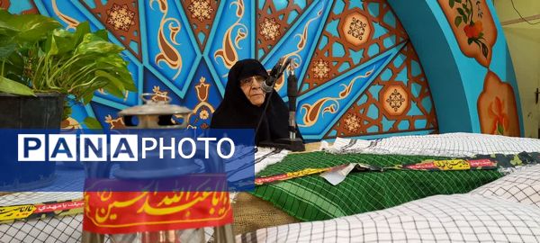 مراسم تکریم و نکوداشت مادران، همسران و فرزندان شهدا در شهرستان فلاورجان