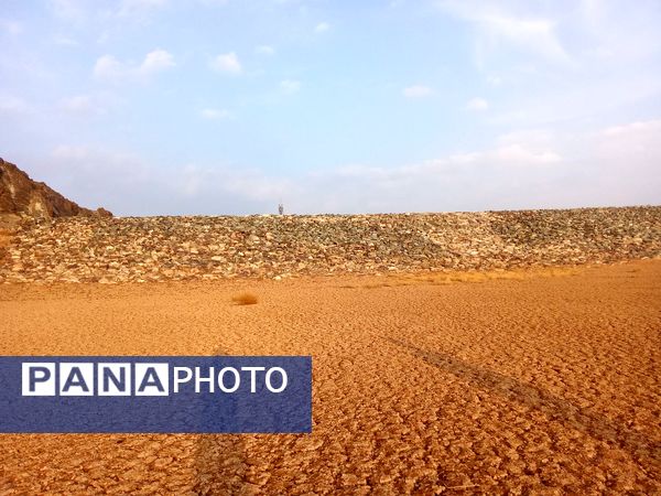 اشک های آخر یک سد در جلگه ای که روزی سبز بود