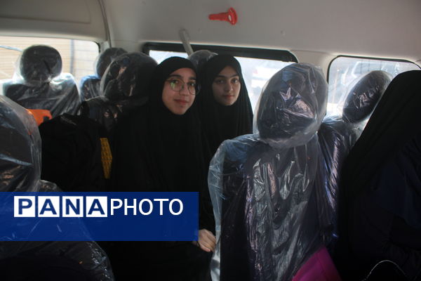 اعزام دانش‌آموزان پیشتاز استان بوشهر به مشهد مقدس