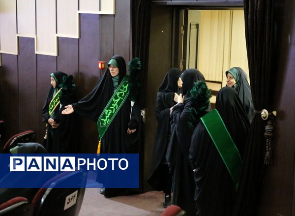 آیین تکریم و معارفه مدیر کانون‌های خدمت رضوی آذربایجان شرقی