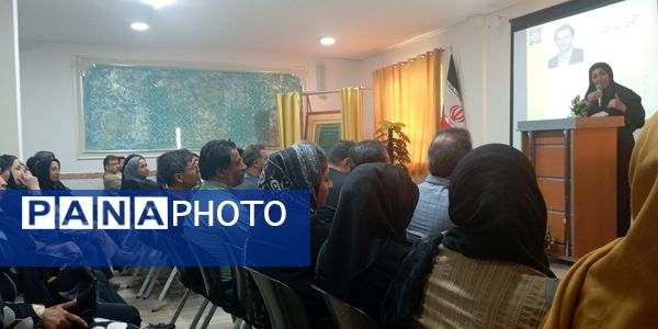 انتخابات انجمن اولیا سال تحصیلی جدید در دبیرستان وکیلی ۱۰