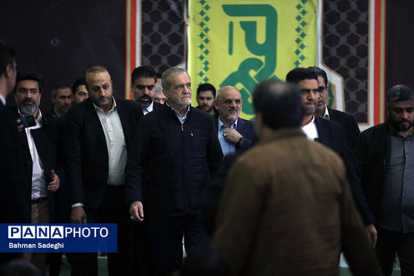 مراسم گرامیداشت شهید سیدحسن نصرالله همزمان با تشییع شهدا در لبنان - تهران