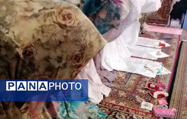 اعتکاف دختران در قاب مسجد امام محمد باقر (ع) تبریز