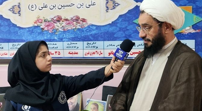 خواندن نهج‌البلاغه موثرترین راه ارتقاء فکری و اخلاقی دانش‌آموزان است