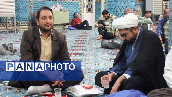 اختتامیه جشنواره تولید محتوا نماز و مسابقه عطر انتظار در امامزاده سیدجعفر یزد