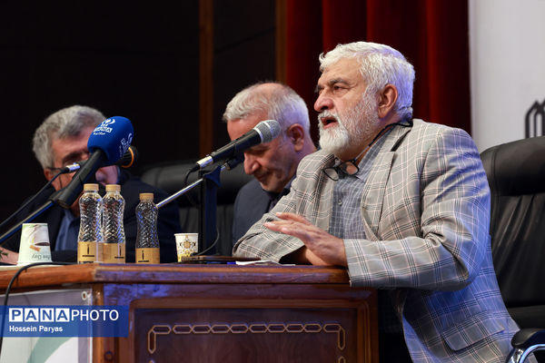 گردهمایی نیک‌اندیشان مدرسه‌ساز سرزمین هامون و مکران
