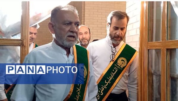 جشن ولادت امام رضا(ع) در مسجد ابوالفضل شهر حبیب آباد 