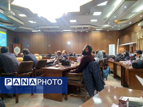 کارگاه سواد رسانه‌ای با محوریت مقابله با اخبار جعلی در تبریز